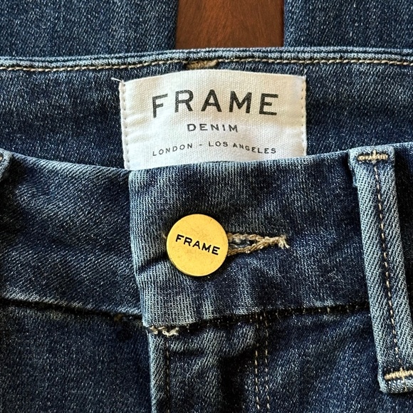Frame Le Crop Mini Boot Jeans in Somerset - Picture 4 of 11